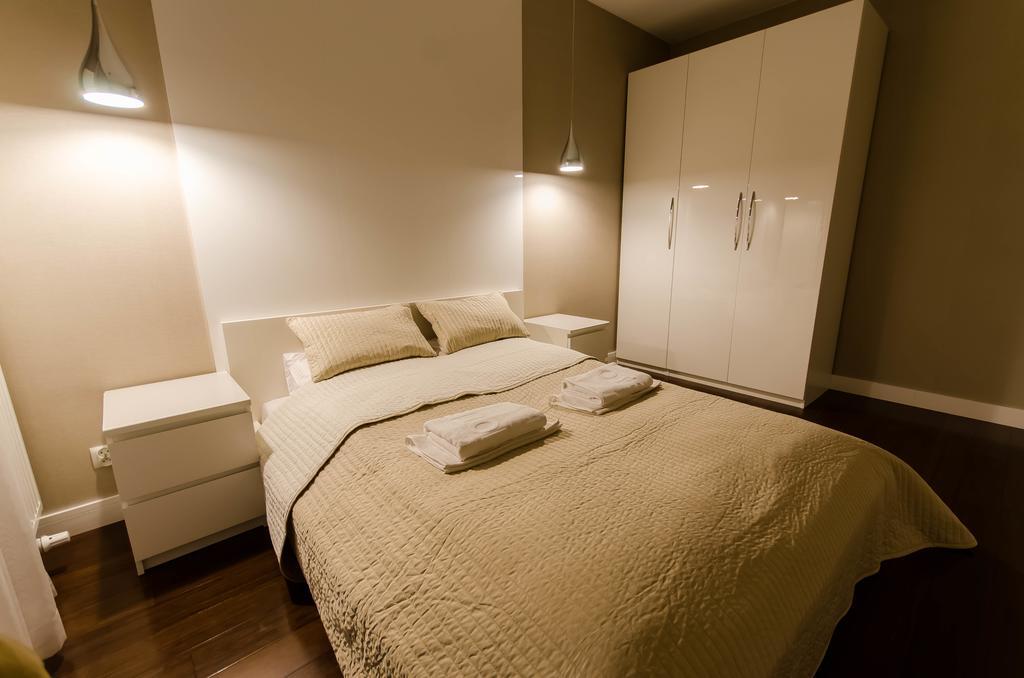 Old Town Luxury Apartment Краків Екстер'єр фото